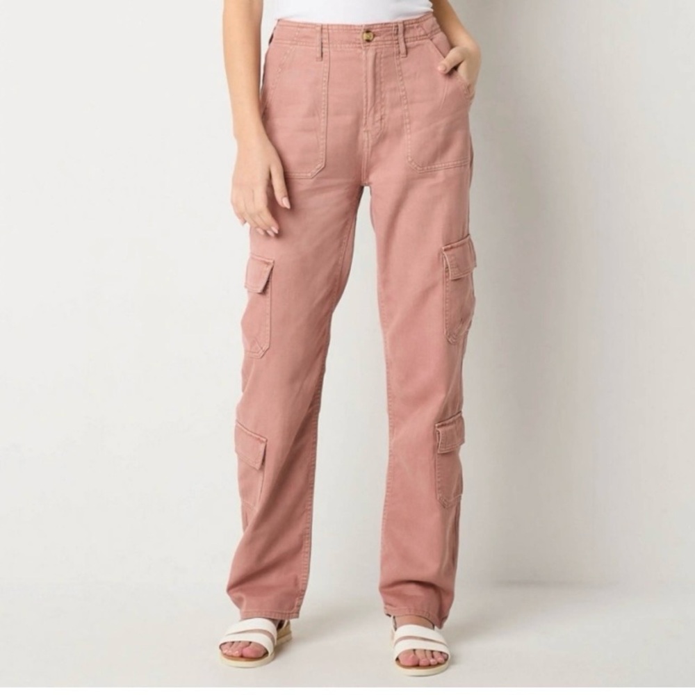 a.n.a Womens High Rise Vintage Straight Cargo Pant size 10 Dusty Pink
